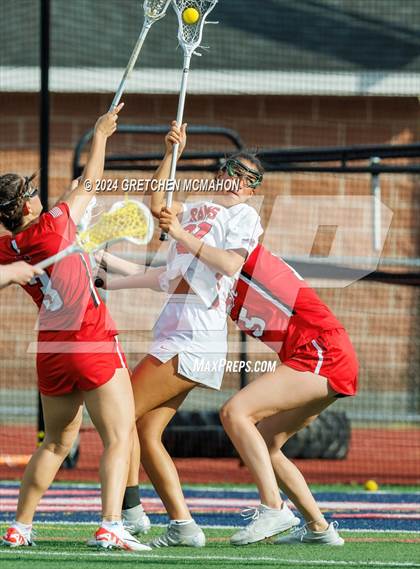 Thumbnail 3 in Greenwich @ New Canaan (FCIAC Semi finals) photogallery.