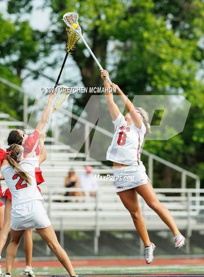 Thumbnail 1 in Greenwich @ New Canaan (FCIAC Semi finals) photogallery.