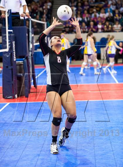 Thumbnail 1 in Roosevelt vs. Coronado (CHSAA 4A Pool 1) photogallery.