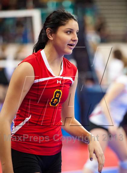 Thumbnail 2 in Roosevelt vs. Coronado (CHSAA 4A Pool 1) photogallery.