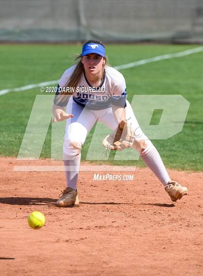 Thumbnail 2 in Payson vs Dobson (Westwood-Dobson Softball Invitational) photogallery.