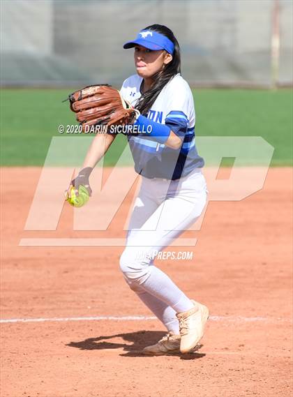 Thumbnail 2 in Payson vs Dobson (Westwood-Dobson Softball Invitational) photogallery.