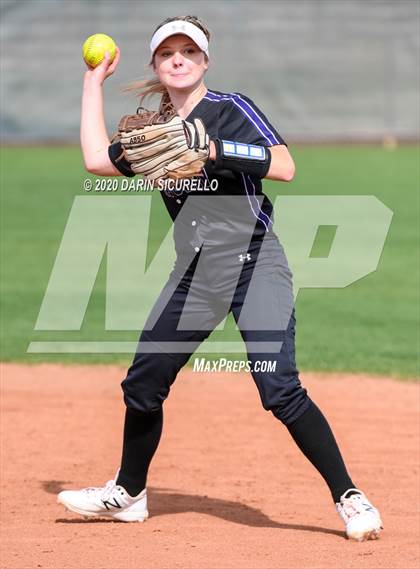 Thumbnail 3 in Payson vs Dobson (Westwood-Dobson Softball Invitational) photogallery.
