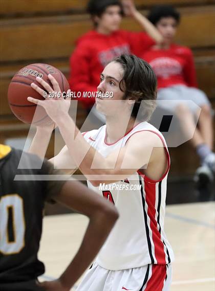 Thumbnail 2 in Don Lugo vs. Glendora photogallery.