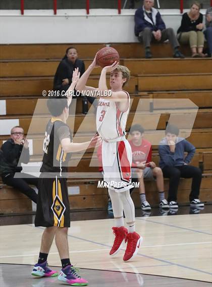 Thumbnail 1 in Don Lugo vs. Glendora photogallery.
