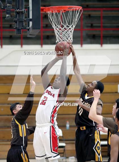Thumbnail 3 in Don Lugo vs. Glendora photogallery.