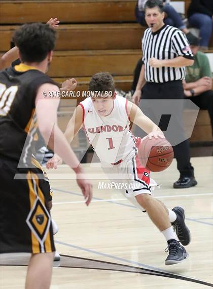 Thumbnail 3 in Don Lugo vs. Glendora photogallery.