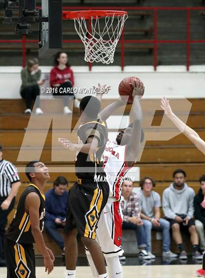 Thumbnail 1 in Don Lugo vs. Glendora photogallery.