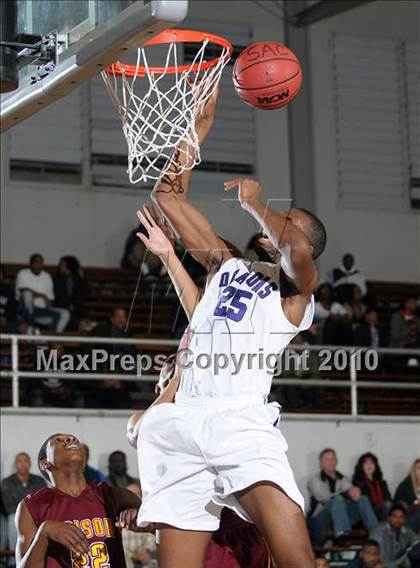 Thumbnail 2 in Edison vs. Sacramento (St. Hope Classic) photogallery.