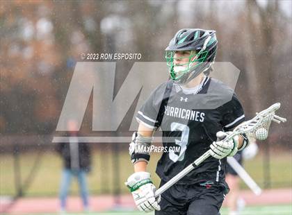 Thumbnail 3 in Hauppauge vs Westhampton Beach photogallery.