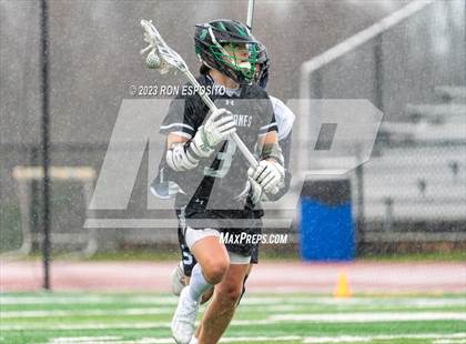 Thumbnail 3 in Hauppauge vs Westhampton Beach photogallery.