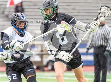 Thumbnail 3 in Hauppauge vs Westhampton Beach photogallery.