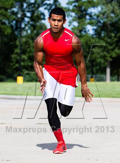 Thumbnail 1 in Jay Bradford (Reebok Dynamic Athlete) photogallery.