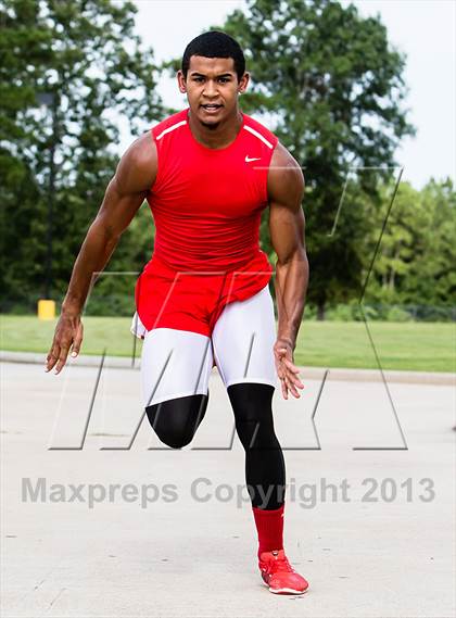 Thumbnail 1 in Jay Bradford (Reebok Dynamic Athlete) photogallery.
