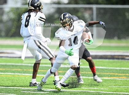 Thumbnail 1 in Harding @ Buchtel photogallery.