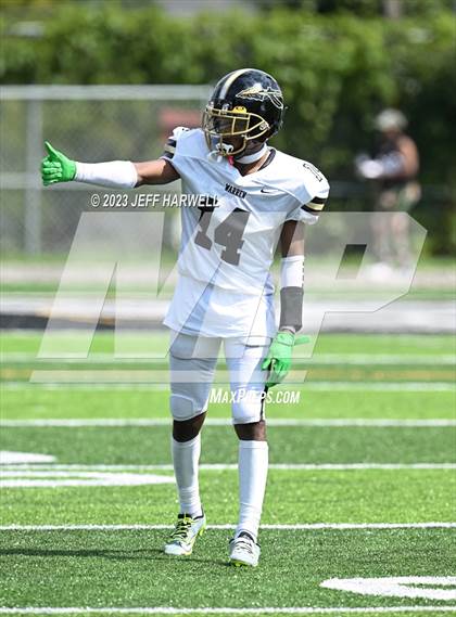 Thumbnail 2 in Harding @ Buchtel photogallery.