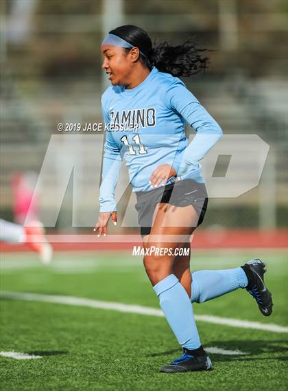 Thumbnail 2 in Birmingham vs. El Camino Real (CIFLACS Div-1 Quarterfinal) photogallery.