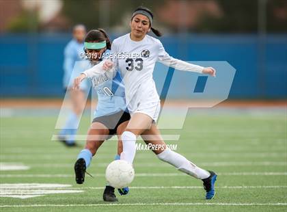 Thumbnail 2 in Birmingham vs. El Camino Real (CIFLACS Div-1 Quarterfinal) photogallery.