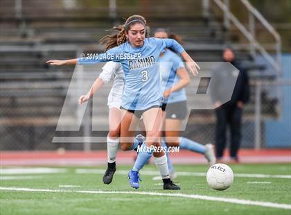Thumbnail 1 in Birmingham vs. El Camino Real (CIFLACS Div-1 Quarterfinal) photogallery.