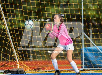 Thumbnail 3 in Birmingham vs. El Camino Real (CIFLACS Div-1 Quarterfinal) photogallery.