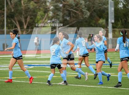 Thumbnail 1 in Birmingham vs. El Camino Real (CIFLACS Div-1 Quarterfinal) photogallery.