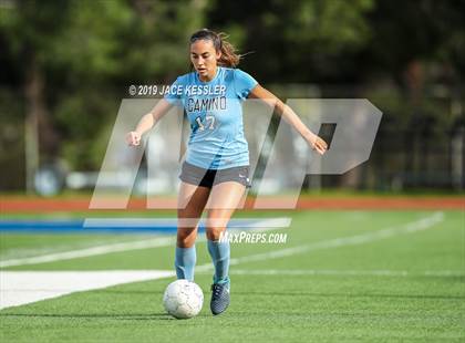 Thumbnail 3 in Birmingham vs. El Camino Real (CIFLACS Div-1 Quarterfinal) photogallery.