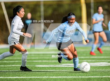 Thumbnail 3 in Birmingham vs. El Camino Real (CIFLACS Div-1 Quarterfinal) photogallery.