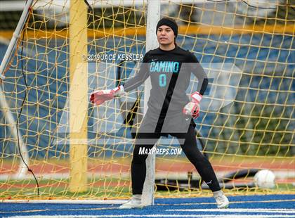 Thumbnail 2 in Birmingham vs. El Camino Real (CIFLACS Div-1 Quarterfinal) photogallery.