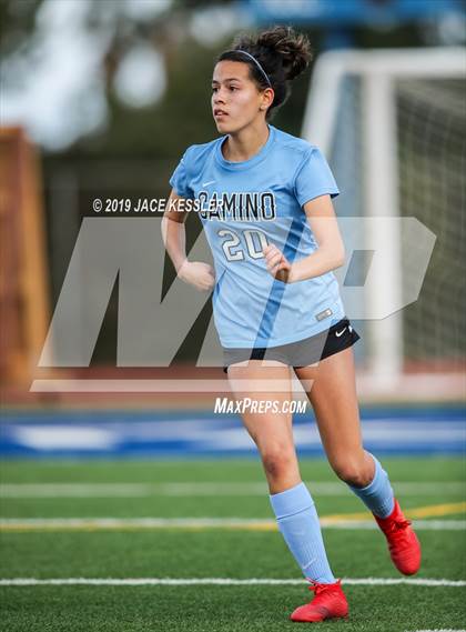 Thumbnail 2 in Birmingham vs. El Camino Real (CIFLACS Div-1 Quarterfinal) photogallery.