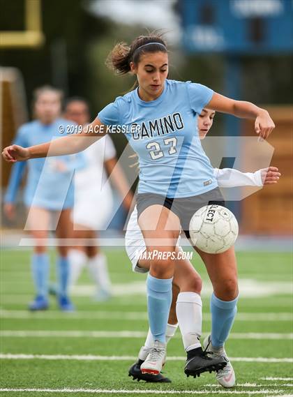 Thumbnail 1 in Birmingham vs. El Camino Real (CIFLACS Div-1 Quarterfinal) photogallery.