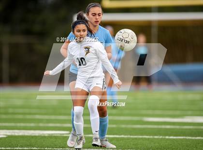 Thumbnail 2 in Birmingham vs. El Camino Real (CIFLACS Div-1 Quarterfinal) photogallery.