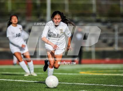 Thumbnail 2 in Birmingham vs. El Camino Real (CIFLACS Div-1 Quarterfinal) photogallery.