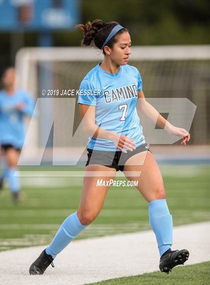 Thumbnail 2 in Birmingham vs. El Camino Real (CIFLACS Div-1 Quarterfinal) photogallery.