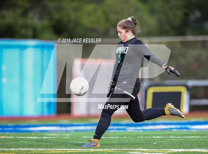 Thumbnail 2 in Birmingham vs. El Camino Real (CIFLACS Div-1 Quarterfinal) photogallery.