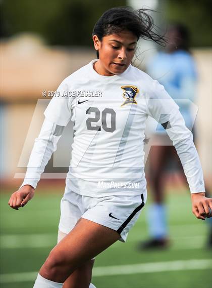 Thumbnail 1 in Birmingham vs. El Camino Real (CIFLACS Div-1 Quarterfinal) photogallery.