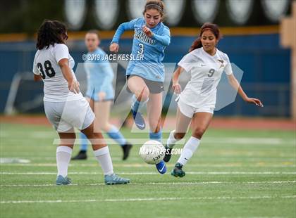 Thumbnail 3 in Birmingham vs. El Camino Real (CIFLACS Div-1 Quarterfinal) photogallery.