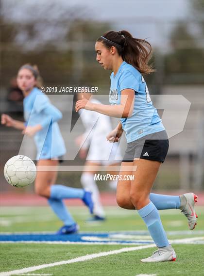 Thumbnail 1 in Birmingham vs. El Camino Real (CIFLACS Div-1 Quarterfinal) photogallery.