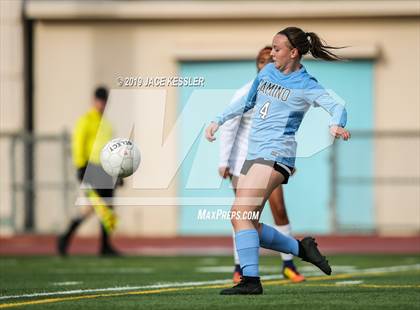 Thumbnail 3 in Birmingham vs. El Camino Real (CIFLACS Div-1 Quarterfinal) photogallery.