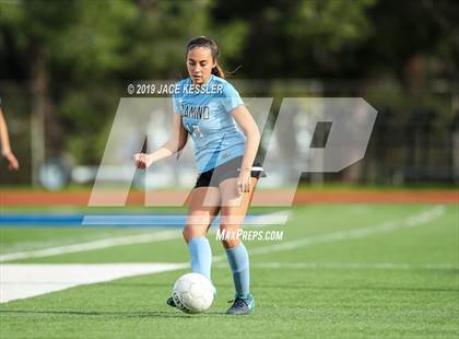 Thumbnail 2 in Birmingham vs. El Camino Real (CIFLACS Div-1 Quarterfinal) photogallery.