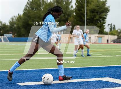 Thumbnail 3 in Birmingham vs. El Camino Real (CIFLACS Div-1 Quarterfinal) photogallery.