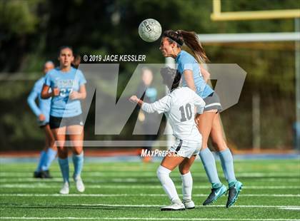 Thumbnail 3 in Birmingham vs. El Camino Real (CIFLACS Div-1 Quarterfinal) photogallery.