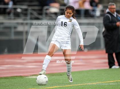 Thumbnail 2 in Birmingham vs. El Camino Real (CIFLACS Div-1 Quarterfinal) photogallery.