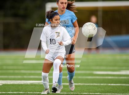 Thumbnail 3 in Birmingham vs. El Camino Real (CIFLACS Div-1 Quarterfinal) photogallery.