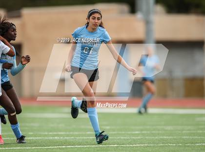 Thumbnail 2 in Birmingham vs. El Camino Real (CIFLACS Div-1 Quarterfinal) photogallery.