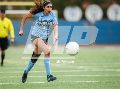 Thumbnail 3 in Birmingham vs. El Camino Real (CIFLACS Div-1 Quarterfinal) photogallery.