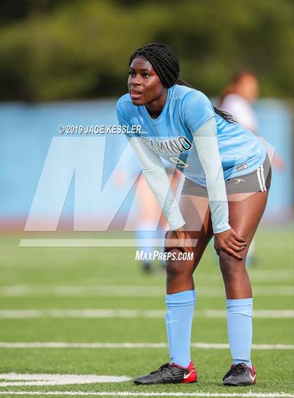 Thumbnail 1 in Birmingham vs. El Camino Real (CIFLACS Div-1 Quarterfinal) photogallery.