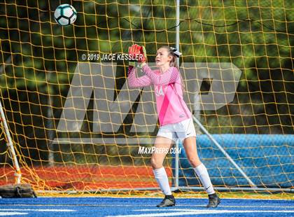 Thumbnail 1 in Birmingham vs. El Camino Real (CIFLACS Div-1 Quarterfinal) photogallery.