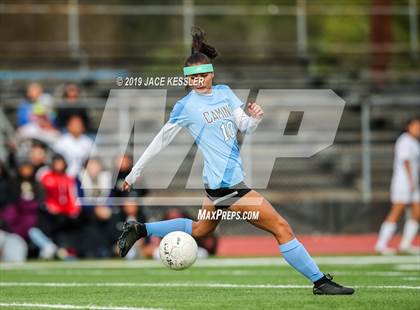 Thumbnail 3 in Birmingham vs. El Camino Real (CIFLACS Div-1 Quarterfinal) photogallery.