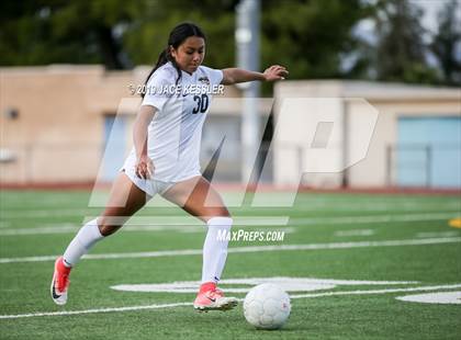 Thumbnail 1 in Birmingham vs. El Camino Real (CIFLACS Div-1 Quarterfinal) photogallery.