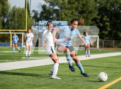 Thumbnail 1 in Birmingham vs. El Camino Real (CIFLACS Div-1 Quarterfinal) photogallery.